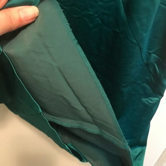 ✨✨5/$10✨✨ Calvin Klein green aquamarine One Shoulder Diagonal Seam Satin Dress - Picture 8 of 9